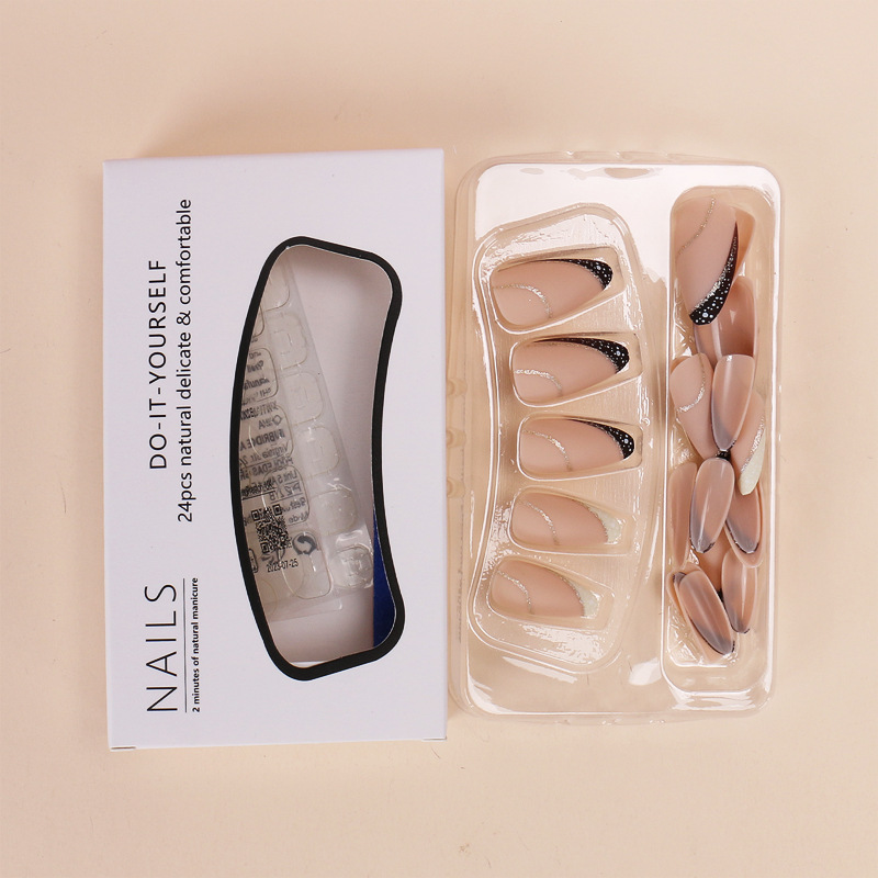24-delige draagbare nagels in  - Nail Art French recensie en prijs